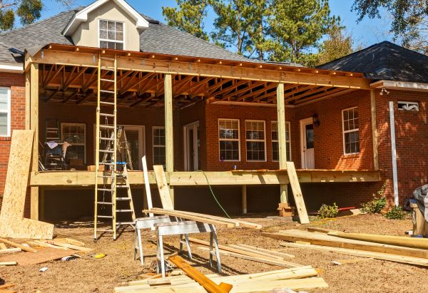 Porch Raising in Everett